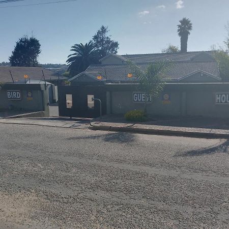 Wise Bird Guest House Roodepoort Esterno foto